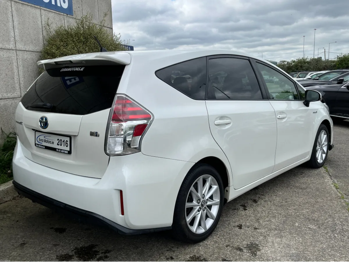 Toyota Prius 7 SEATER AUTOMATIC HYBRID 1.8 PETROL - Image 4