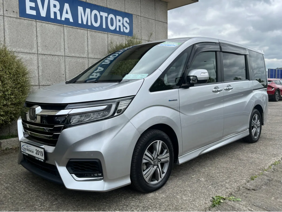 Honda Stepwagon 7 SEATER SPADA G AUTOMATIC HYBRID - Image 6