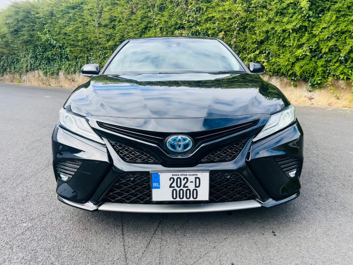 Toyota Camry 2.5 HYBRID HI - SPEC - Image 4