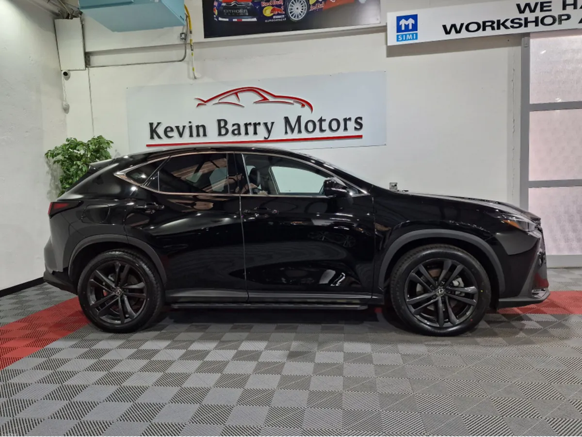 Lexus NX 2.5 PHEV (PREMIUM PLUS) 4WD AUTOMATIC **O - Image 4