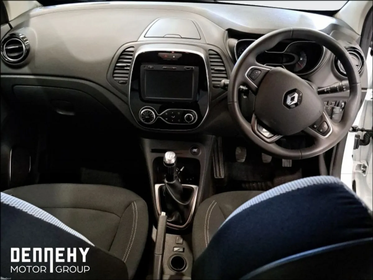 Renault Captur 0.9 TCe 90 ICONIC €68 P/W - Image 3