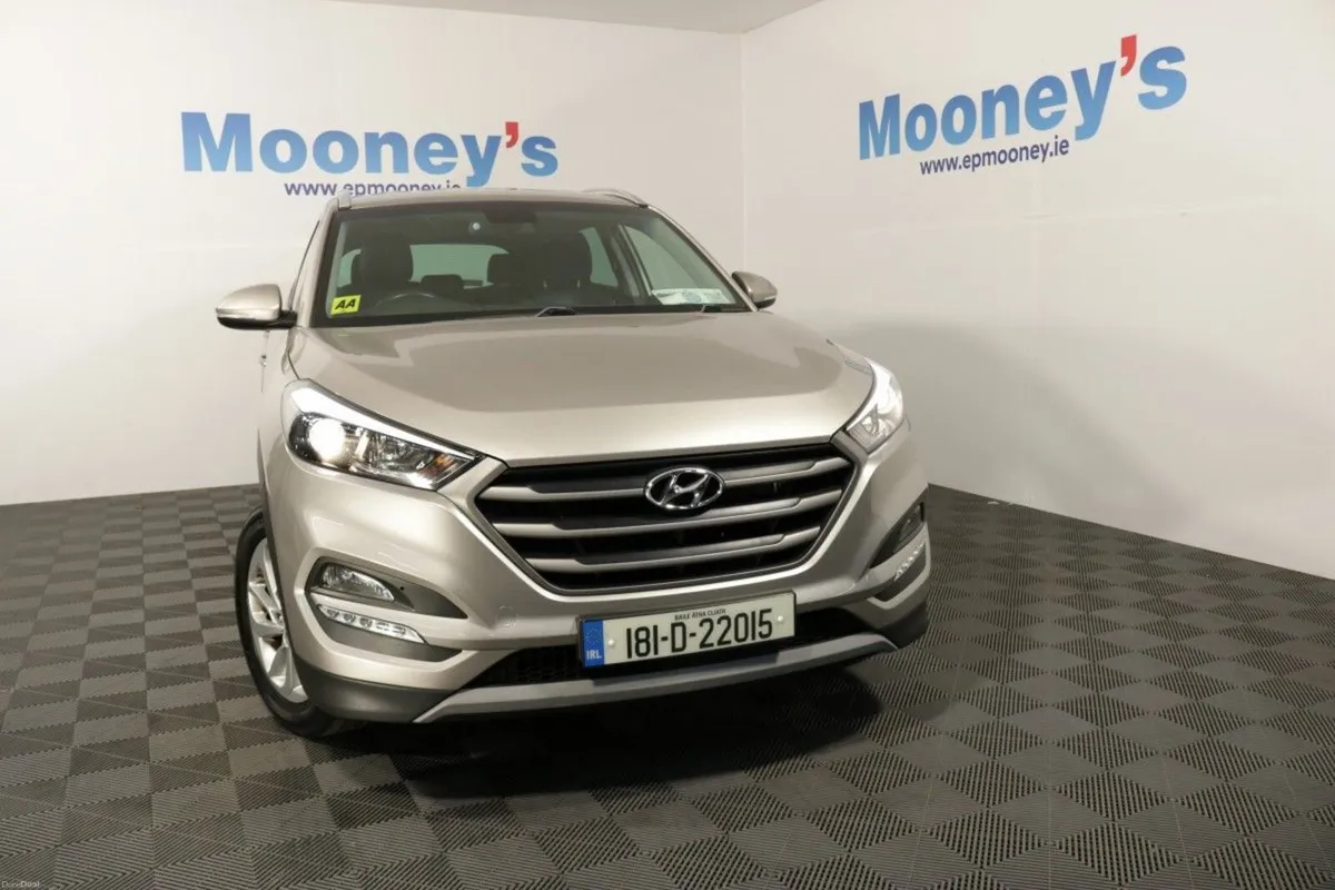 Hyundai Tucson EXECUTIVE 1.6L PETROL SUV - Image 2
