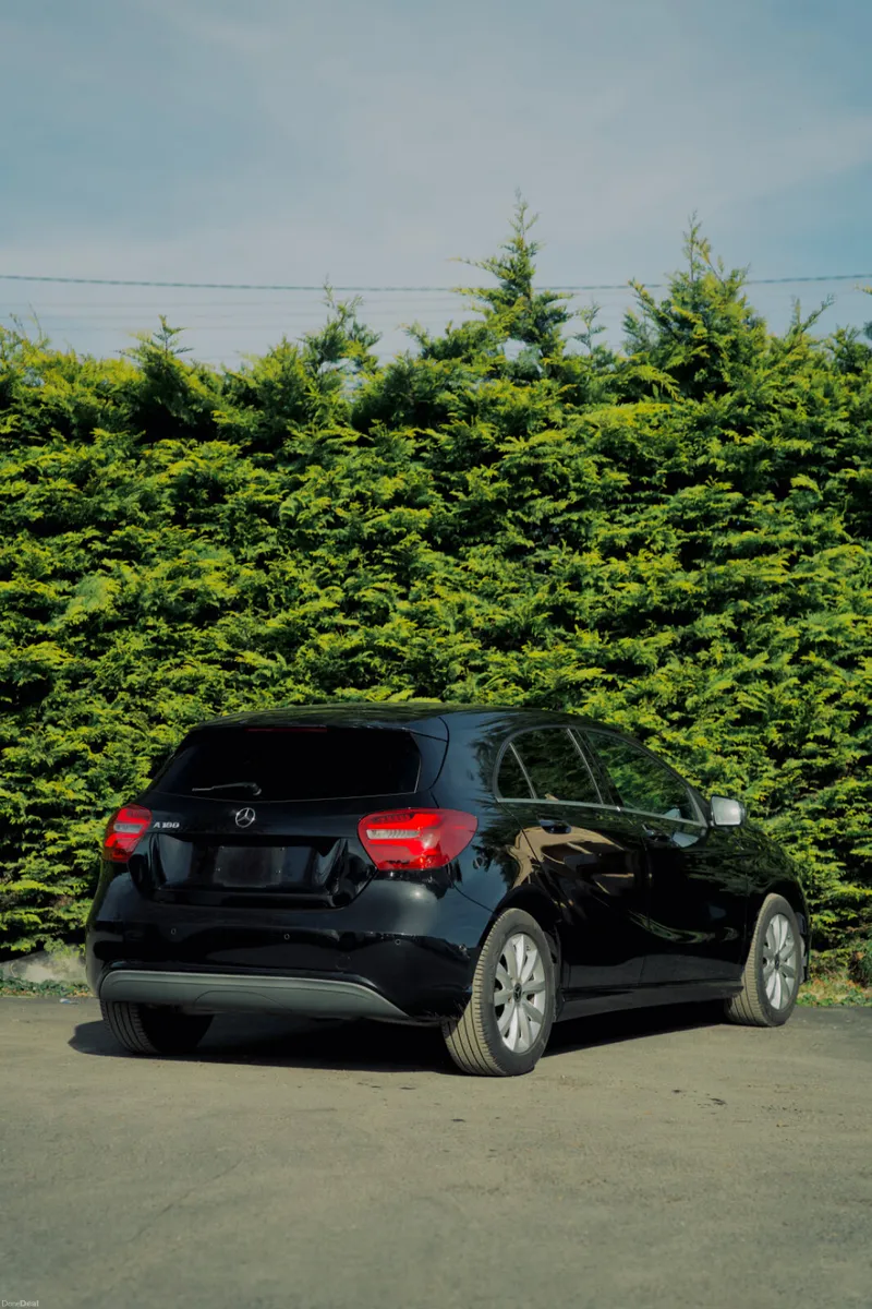 Mercedes-Benz 1.6  A180 2017 - Image 3