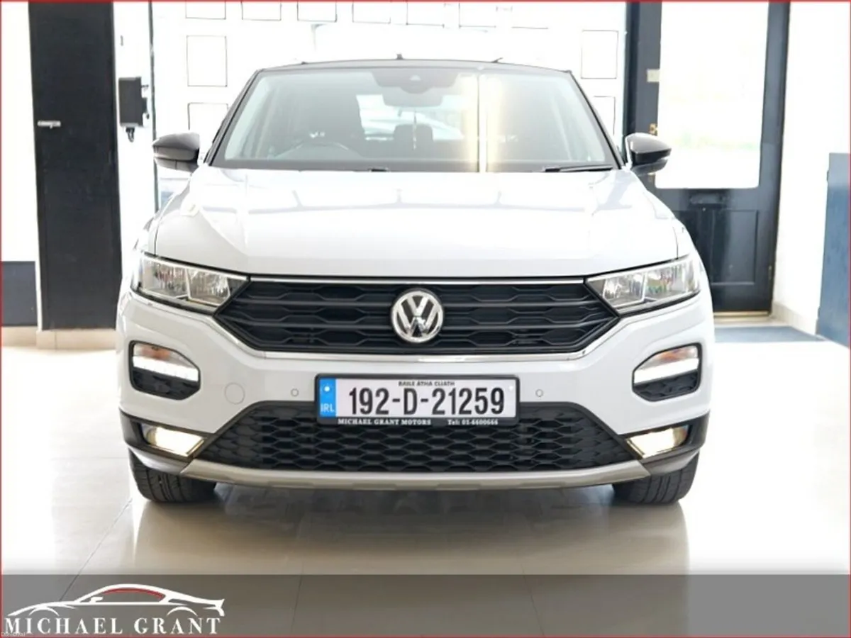 Volkswagen T-Roc DESIGN 1.0 TSI 115BHP ONLY 79KM H - Image 2