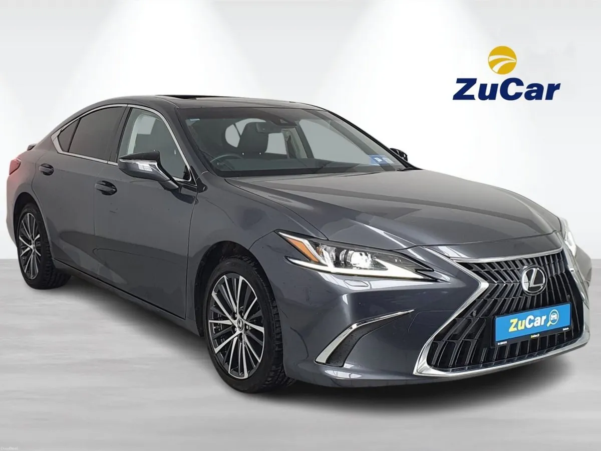 Lexus ES ES300h Dynamic - Image 1