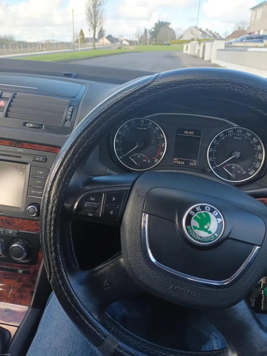 Skoda Octavia - Image 1
