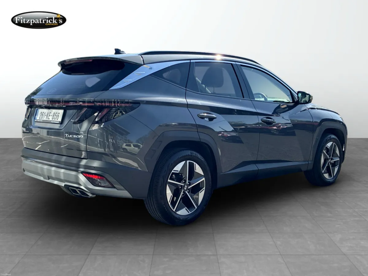 Hyundai Tucson Executive Plus 1.6 Diesel - Image 3