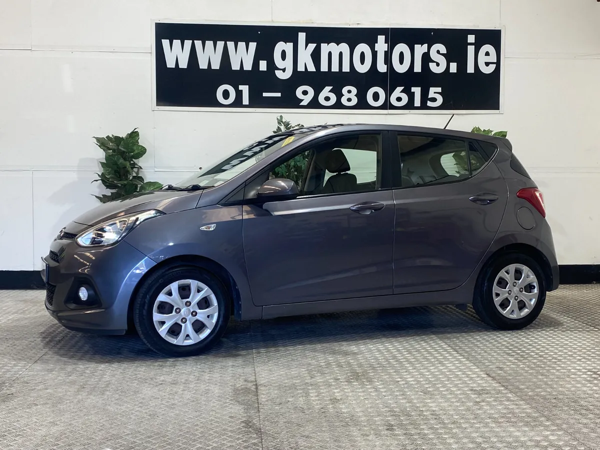 Hyundai i10 2015///AUTOMATIC//FINANCE AVAILABLE/// - Image 2