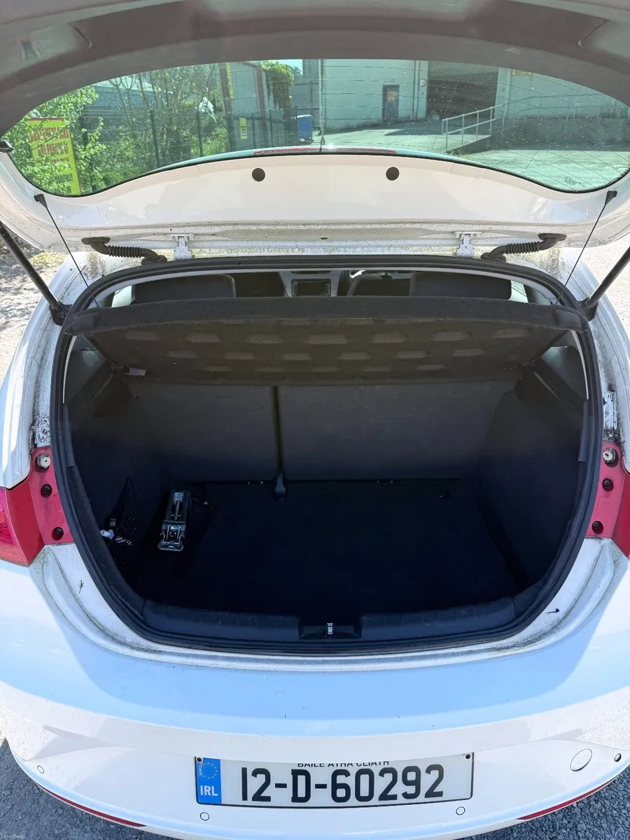 2012 SEAT Leon 1.6 TDI | Serviced | Taxed & NCT - Image 2