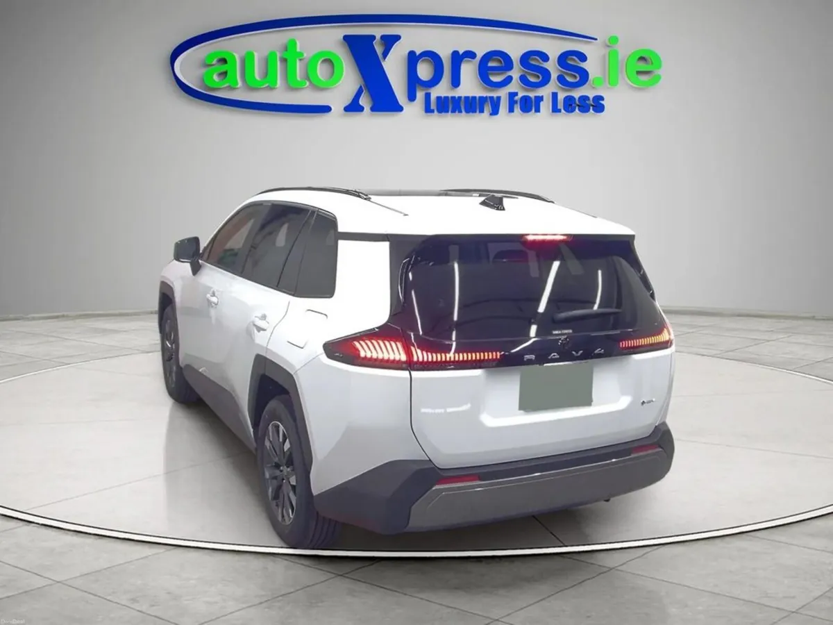 Toyota RAV4 4WD Z, NEW BRAND, Panoramic Roof, 360 - Image 3