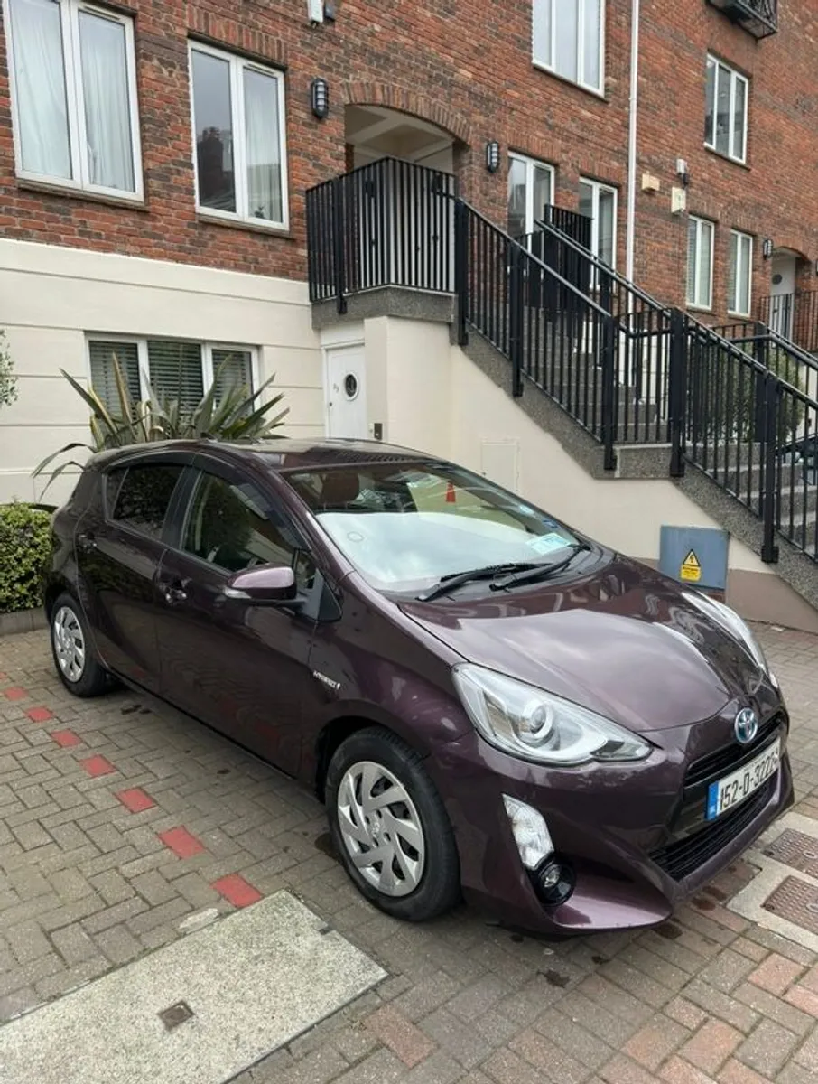 2015 Toyota Aqua - Image 1