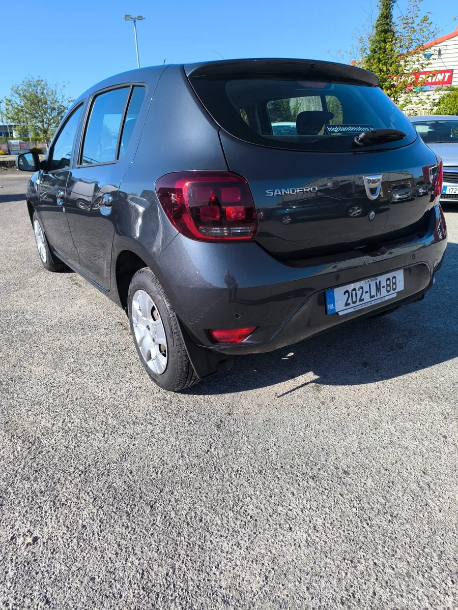 202 Dacia Sandero  1.0. 7950 euro - Image 4
