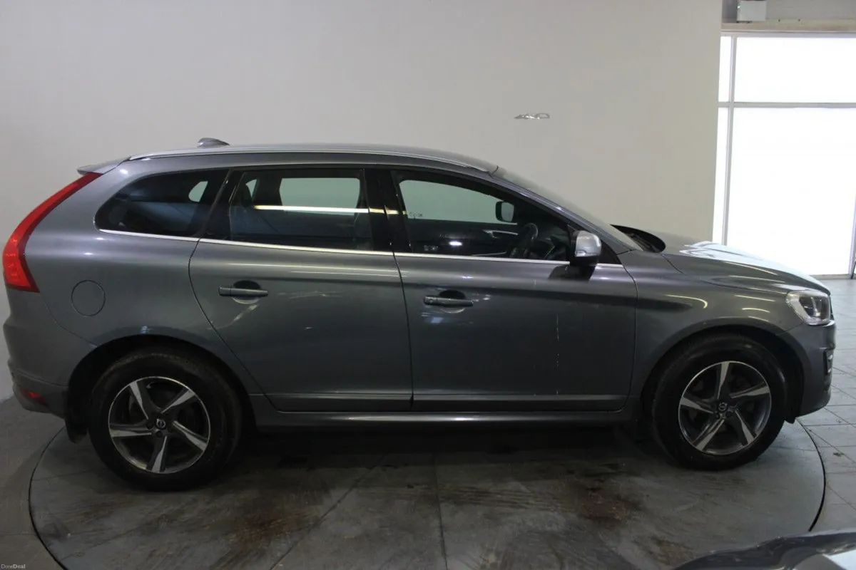 Volvo XC60 D4 (190hp) FWD R-DESIGN - TENDER 21 - Image 3