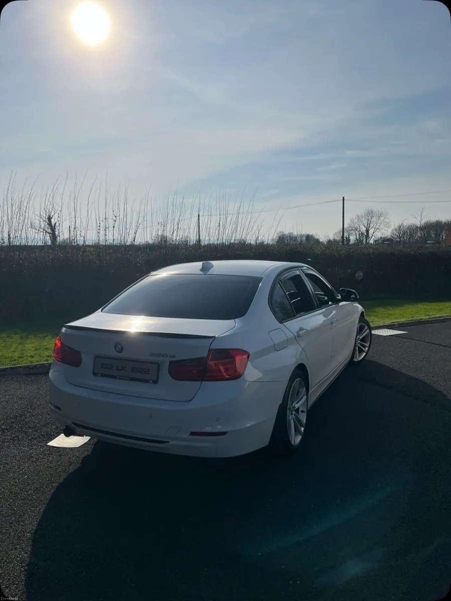 BMW 320D Sport Auto 2013 - Image 2
