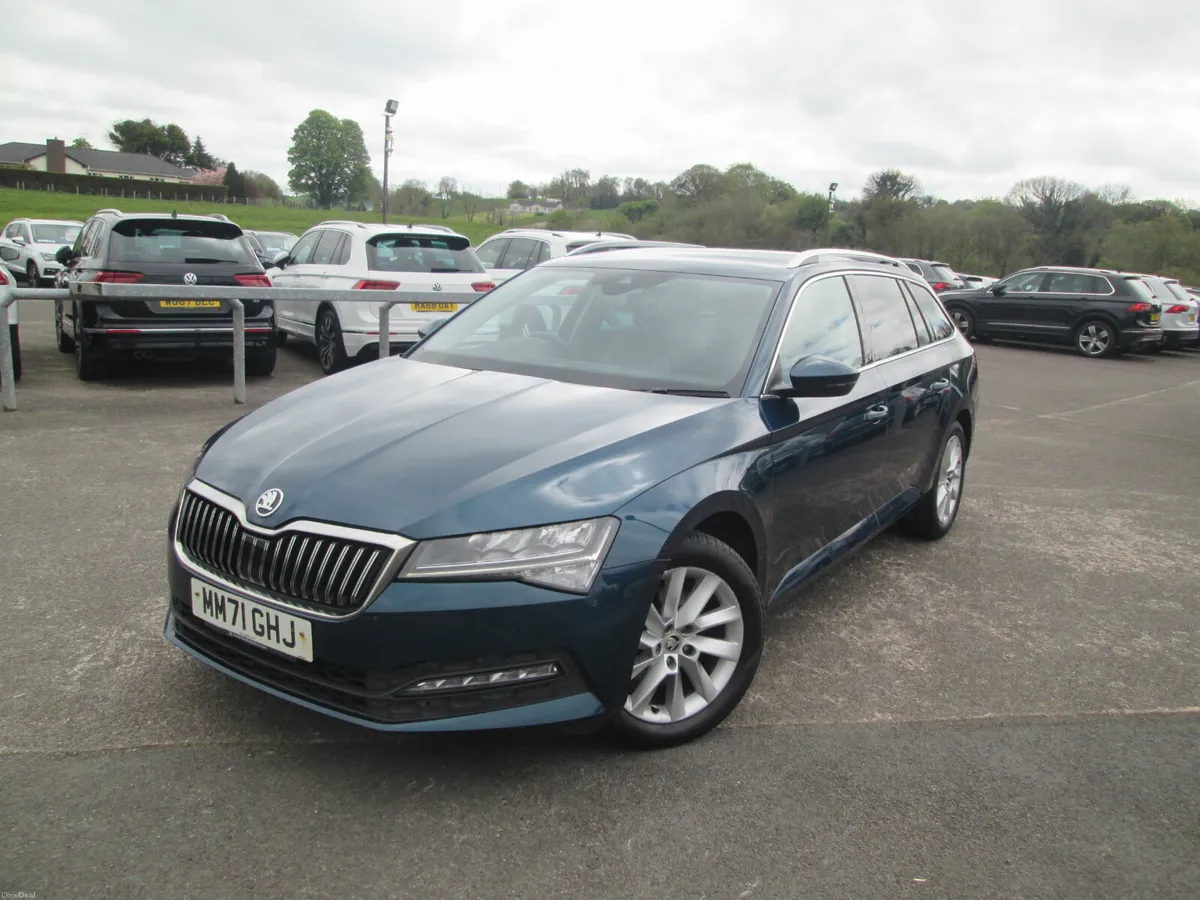 2022  SKODA  SUPERB  2.0  TDI  SCR  SE  TECH  ESTA - Image 2