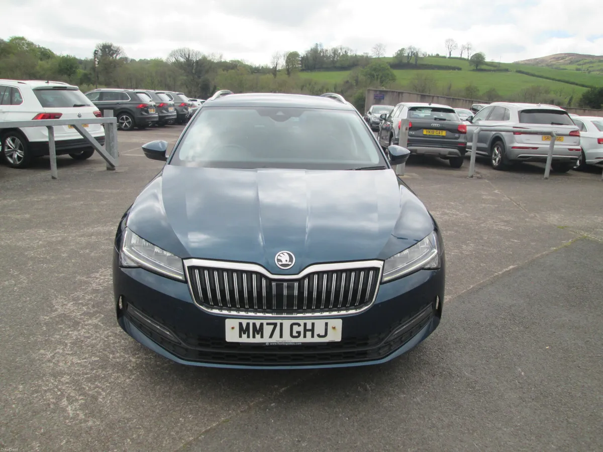 2022  SKODA  SUPERB  2.0  TDI  SCR  SE  TECH  ESTA - Image 3
