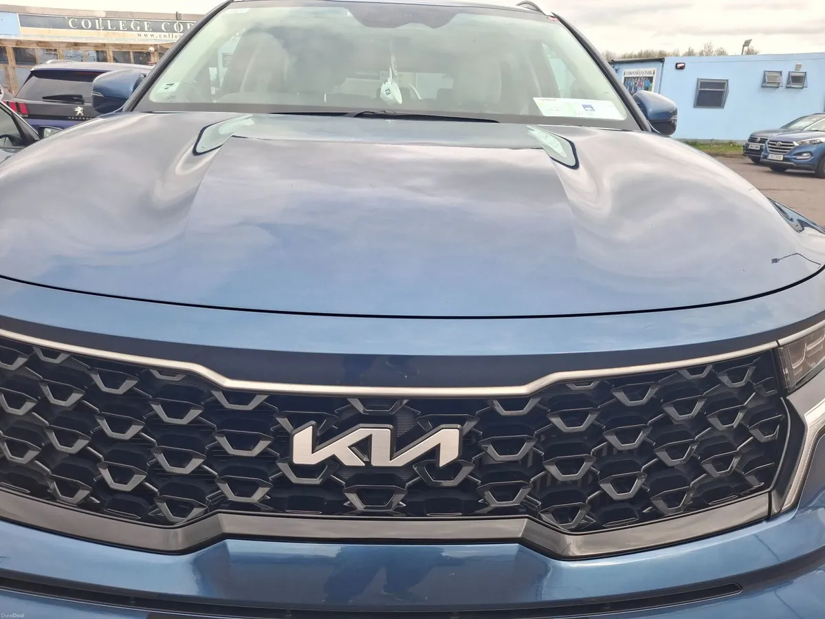 Kia Sorento 2022 - Image 2