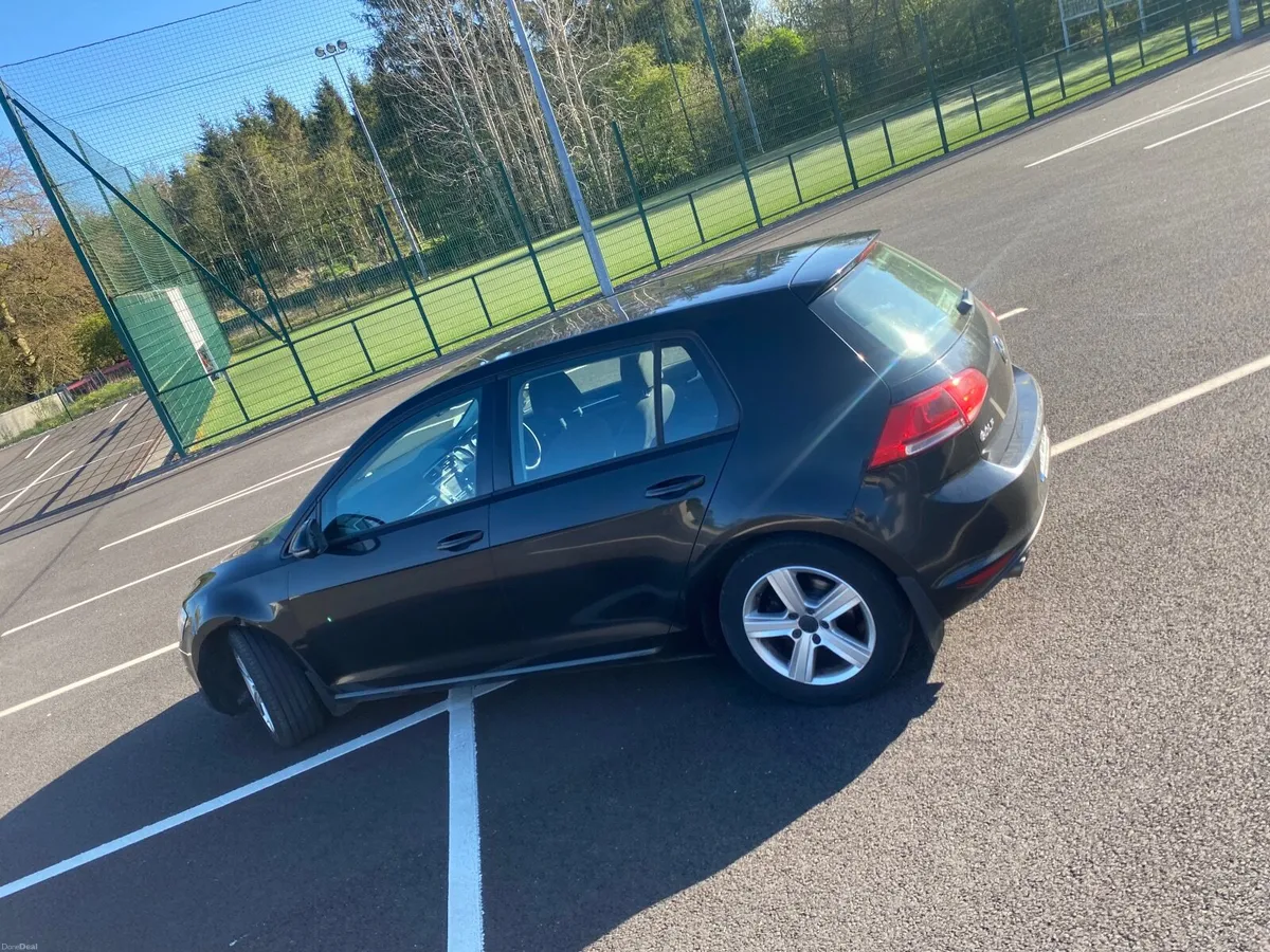 Volkswagen Golf 2014 - Image 4