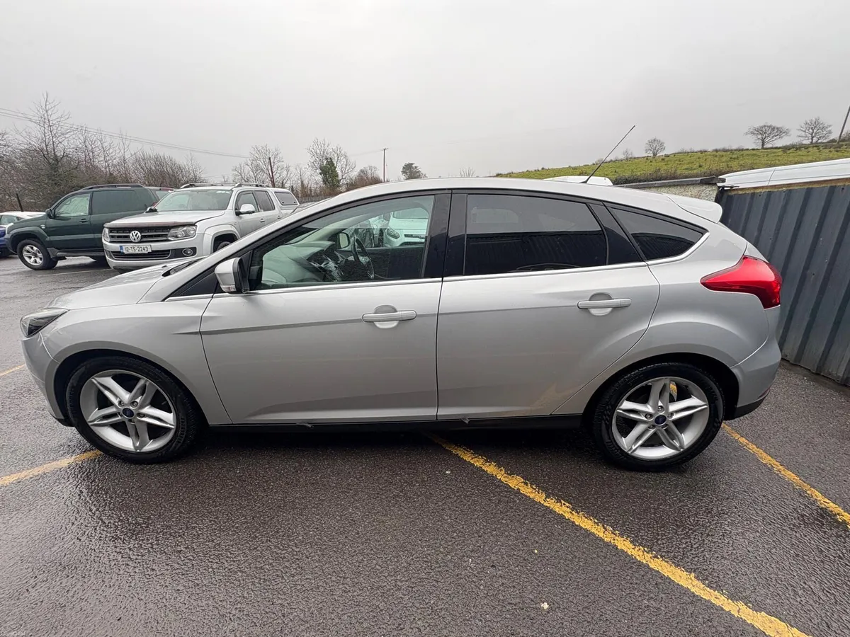 Ford Focus 2015 - Image 3