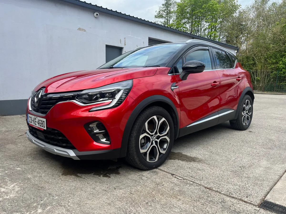 Renault Captur 2023 - Image 1