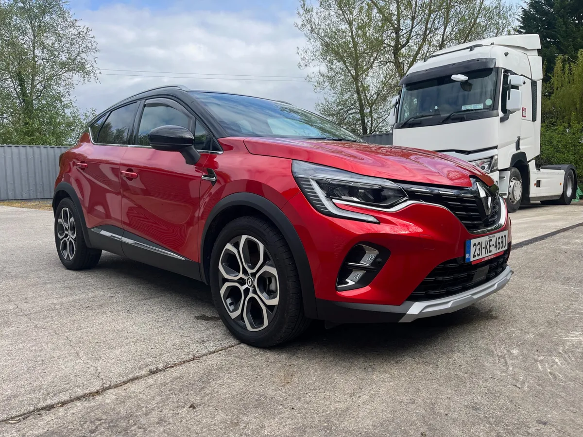 Renault Captur 2023 - Image 2