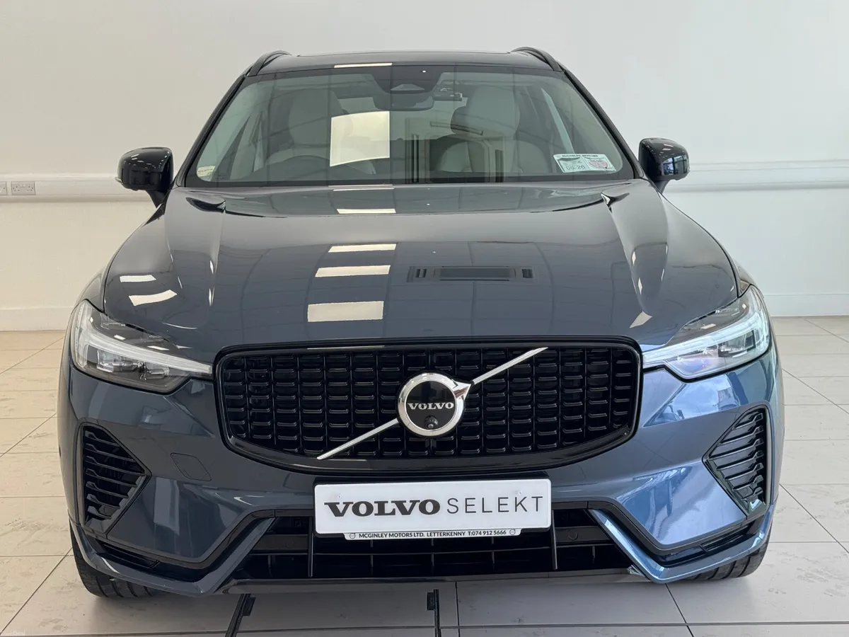 Volvo XC60 2024 - Image 2
