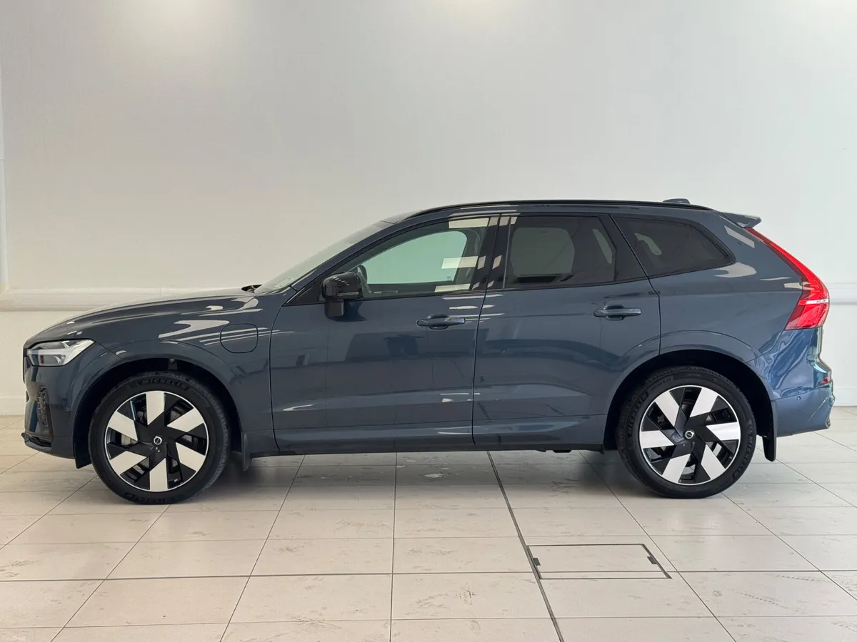 Volvo XC60 2024 - Image 4