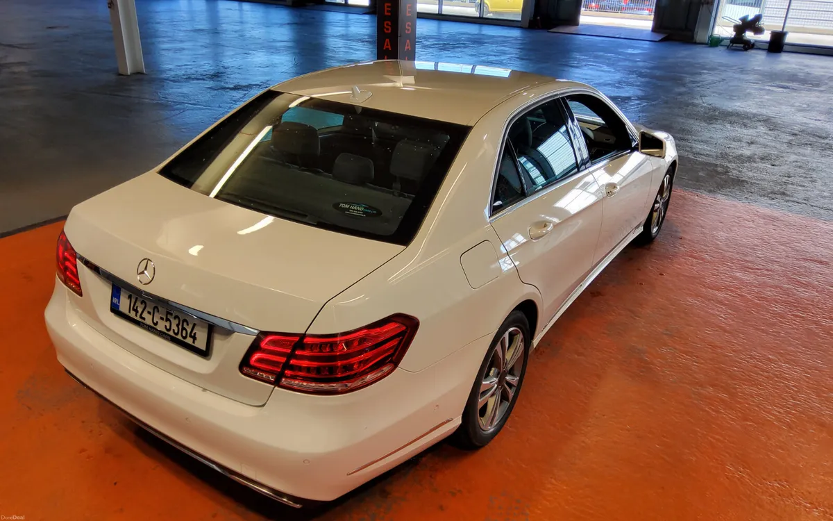 Mercedes-Benz E-Class 2014 - Image 3
