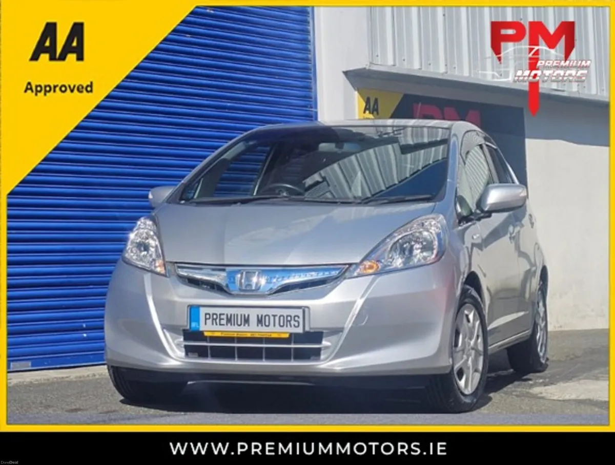 Honda fit Hybrid Low Mileage - Image 1