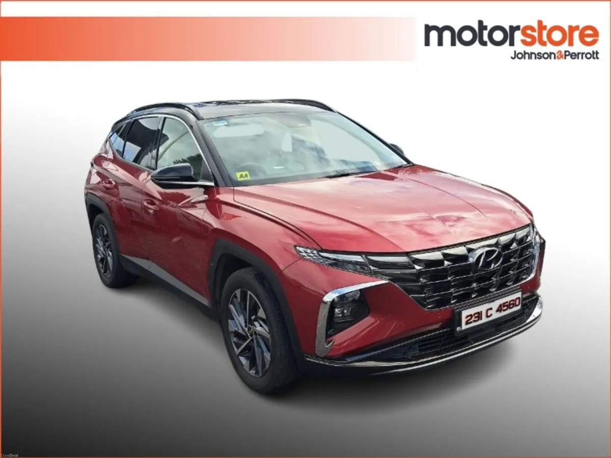 Hyundai Tucson 2WD Executive Plus w 2 Tone Roof - Image 1