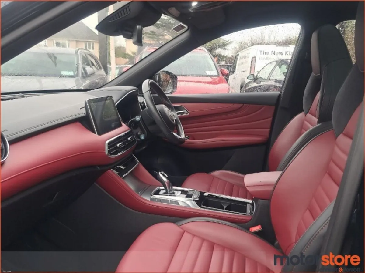 MG HS Plug-in Hybrid EV 2WD Auto Exclusive - Image 4