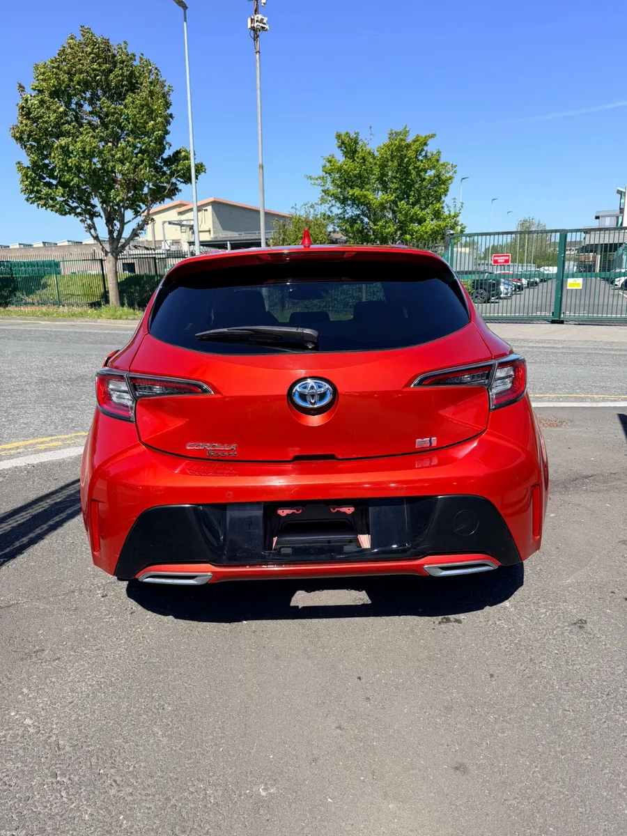 2018 Toyota Corolla Sport - Image 3