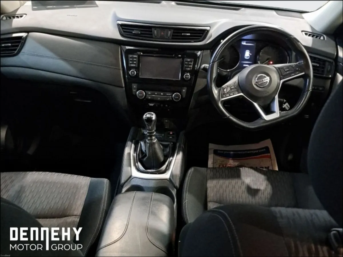 Nissan X-Trail 1.7 DCI SV 7 Seats - Image 3