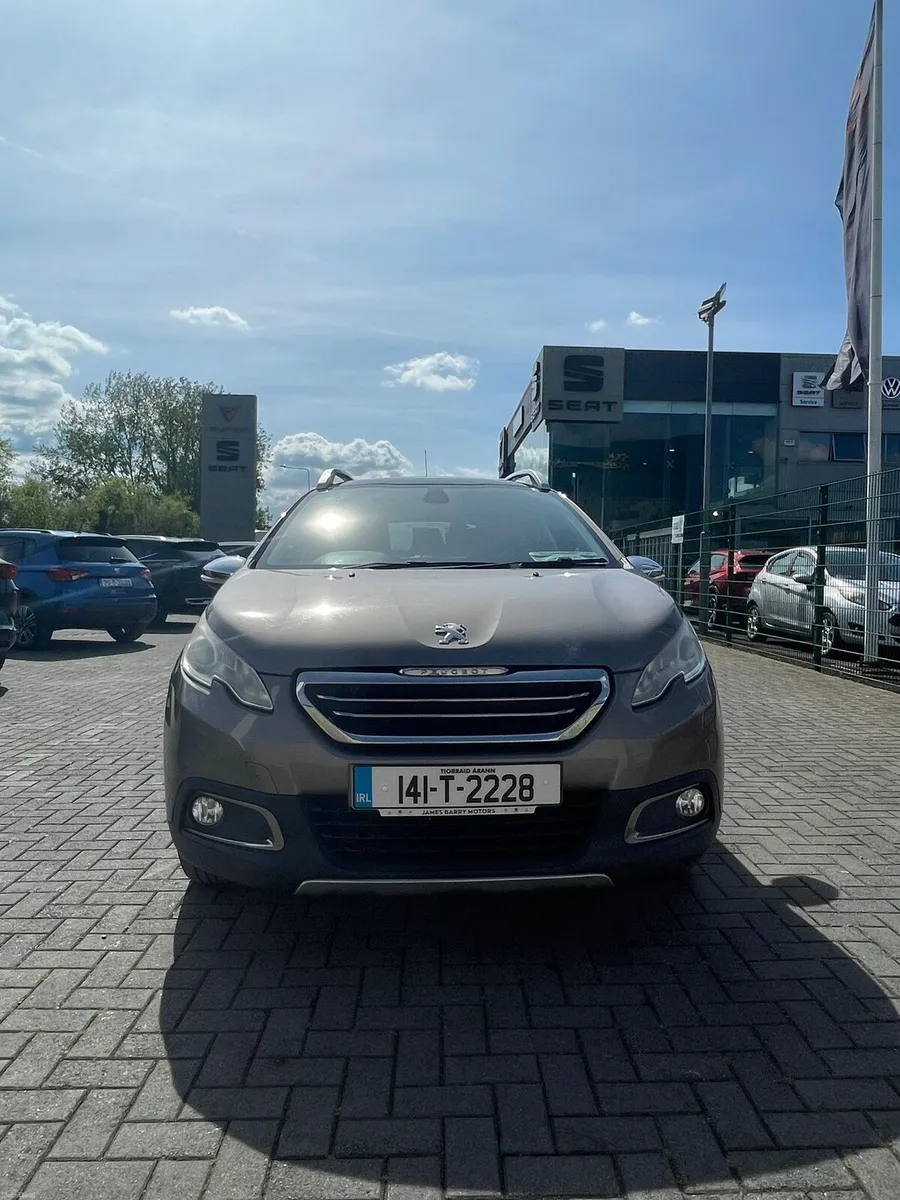 ** NCT 08/26 ** GLASS ROOF - Image 2