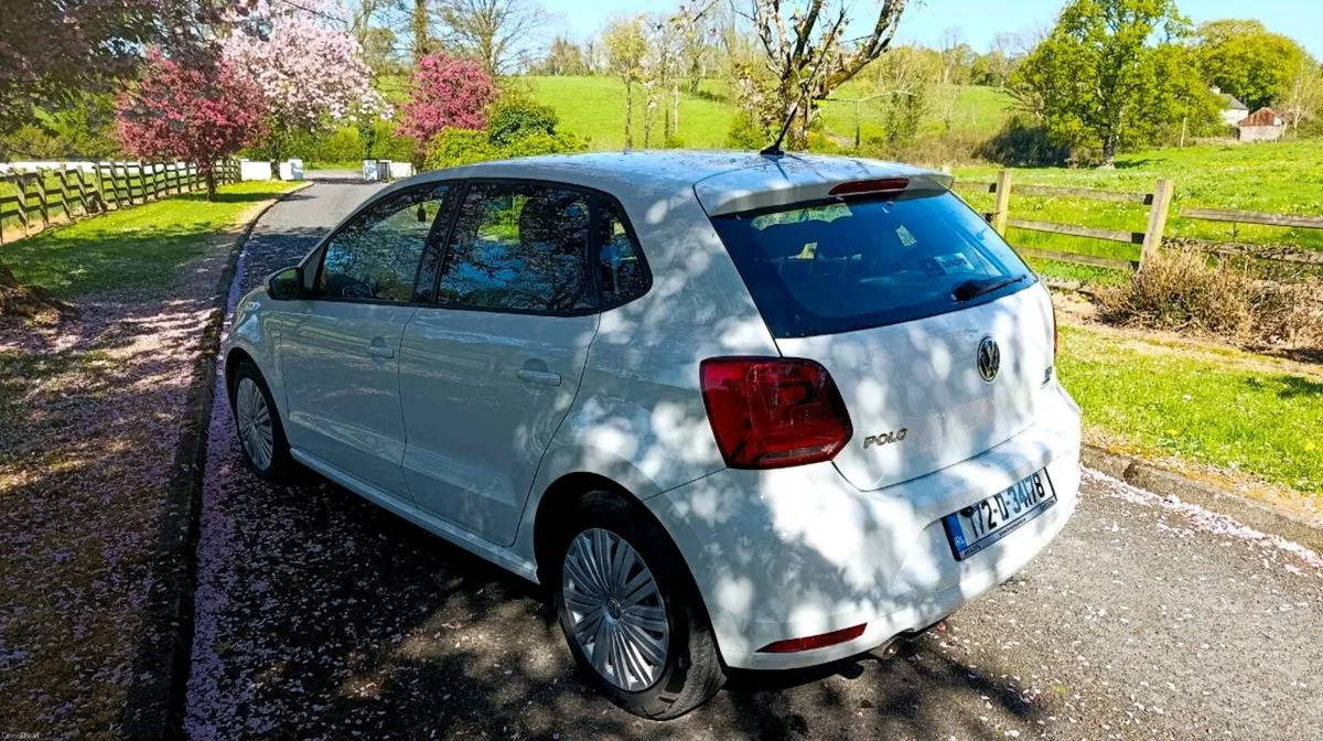 2017 VW Polo Automatic..21,000 kms - Image 4