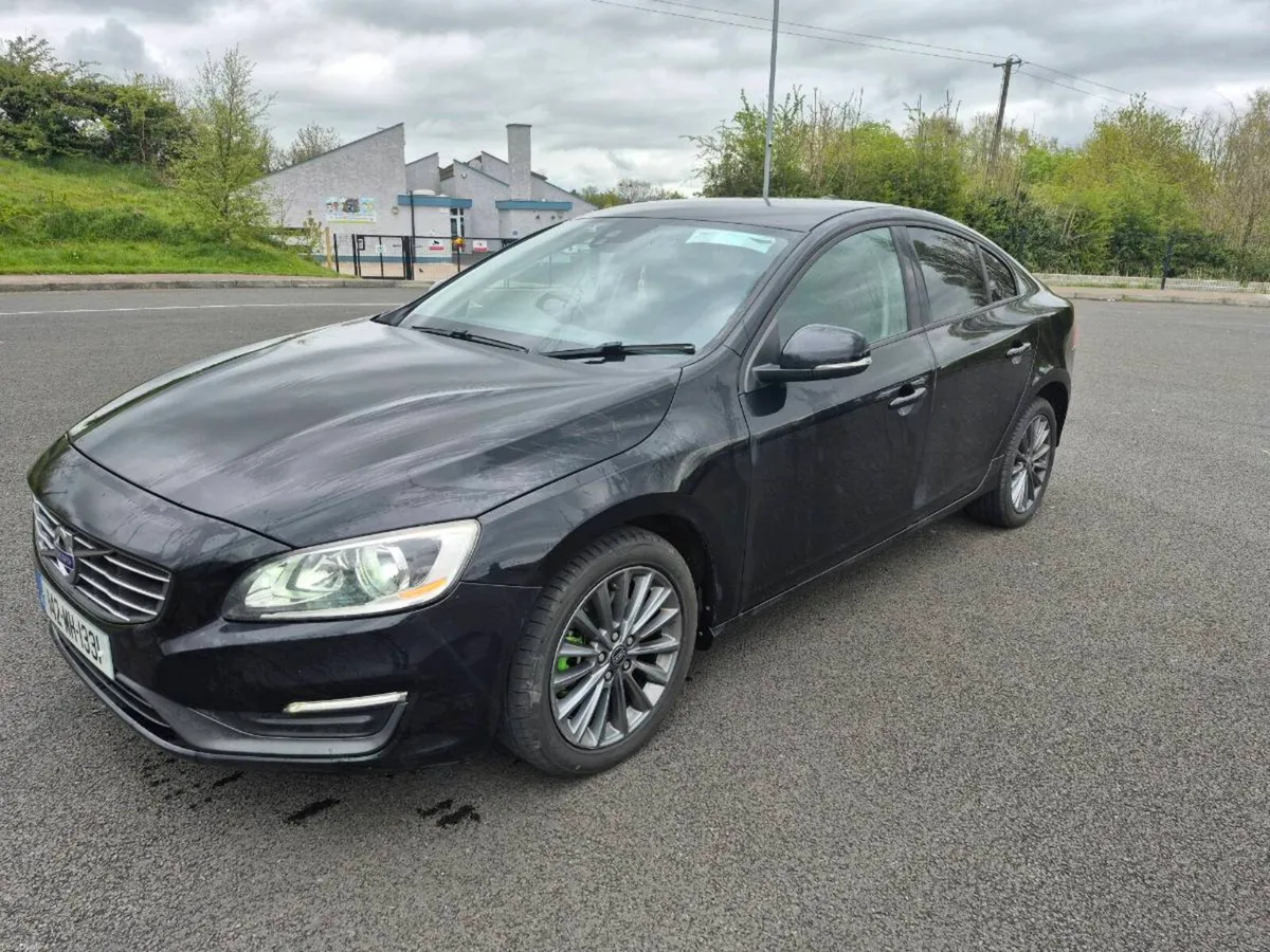 Volvo S60 - Image 2