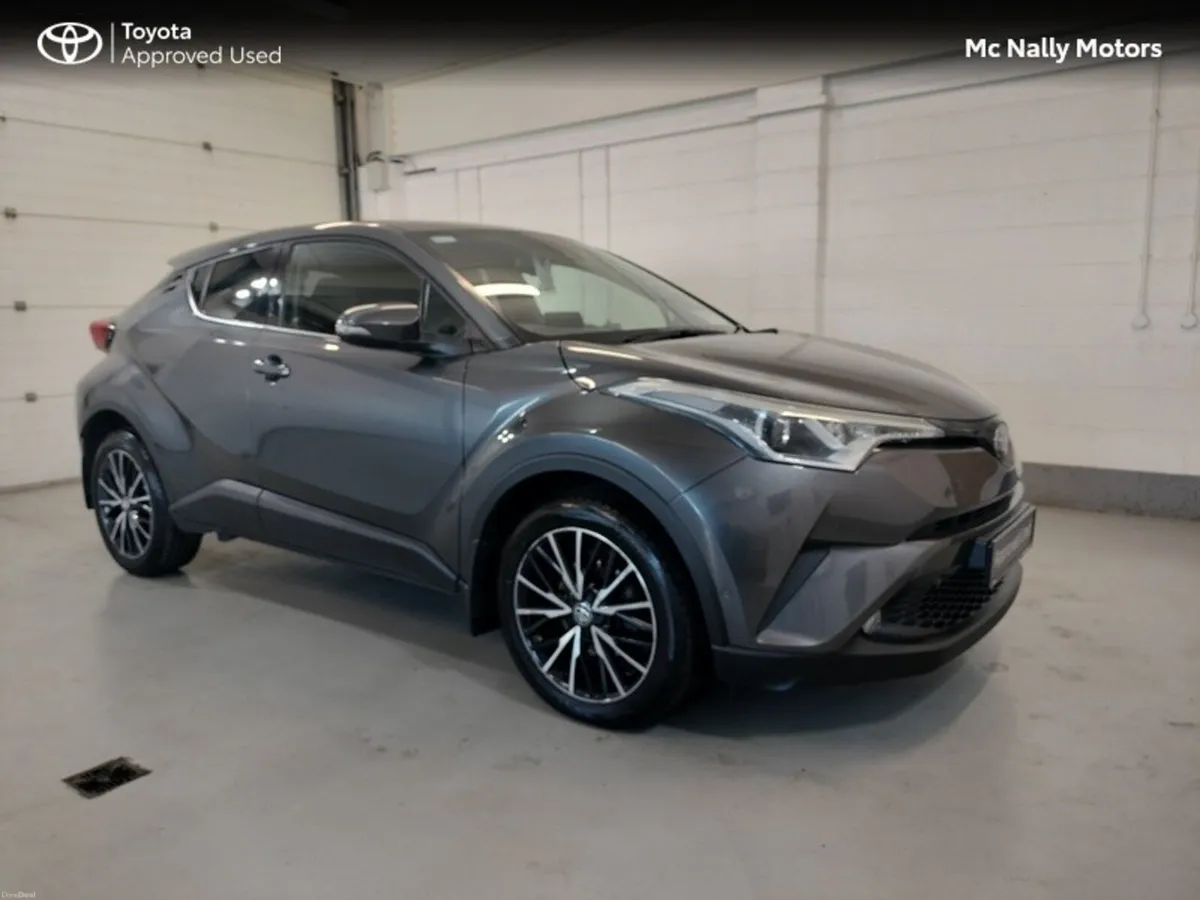 Toyota C-HR 1.2T SOL TOP SPEC PETROL MANUAL - Image 1