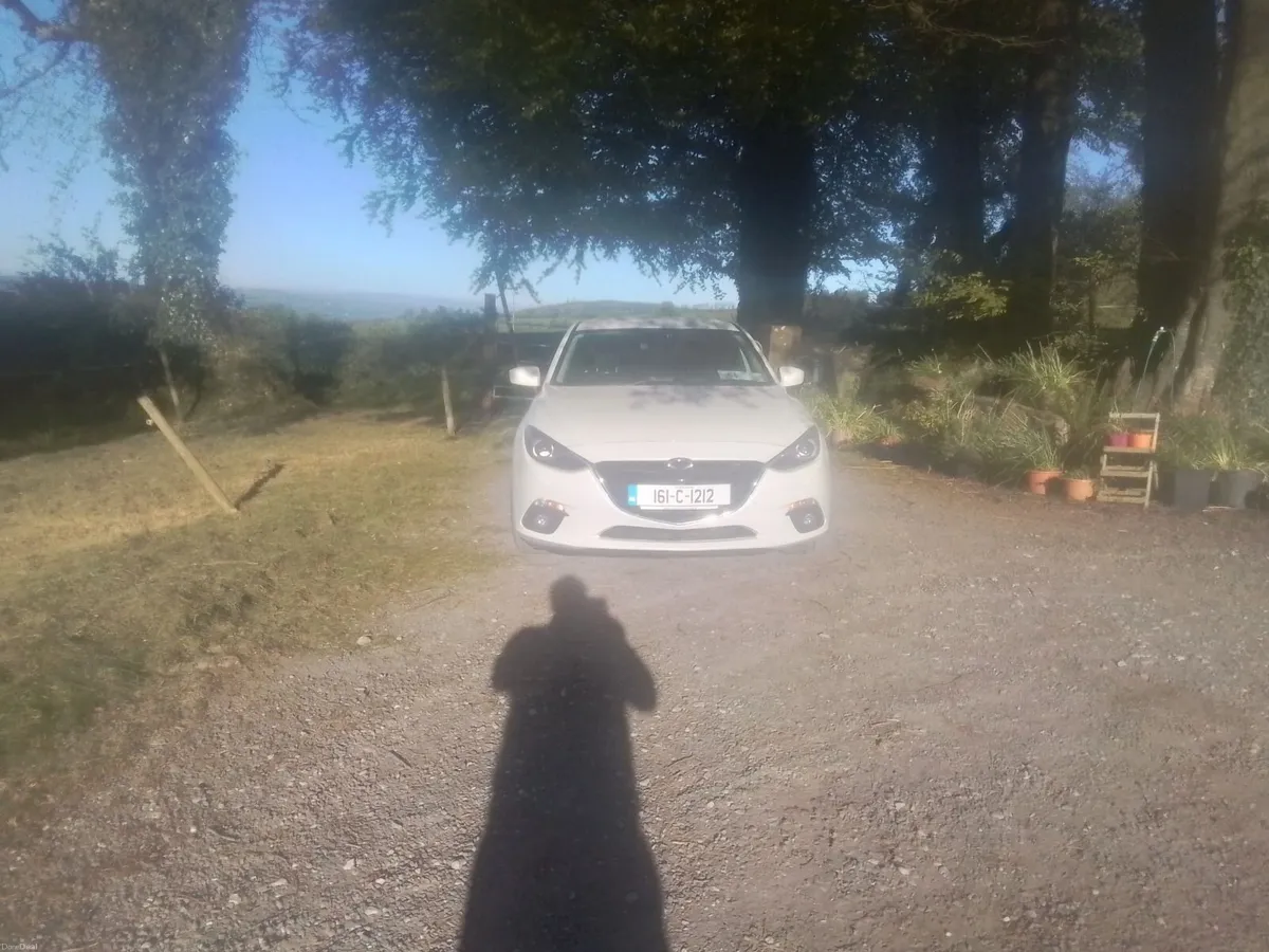 Mazda Mazda3 2016 - Image 2