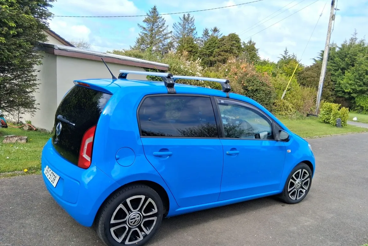 Volkswagen up! 2015 Automatic - Image 4