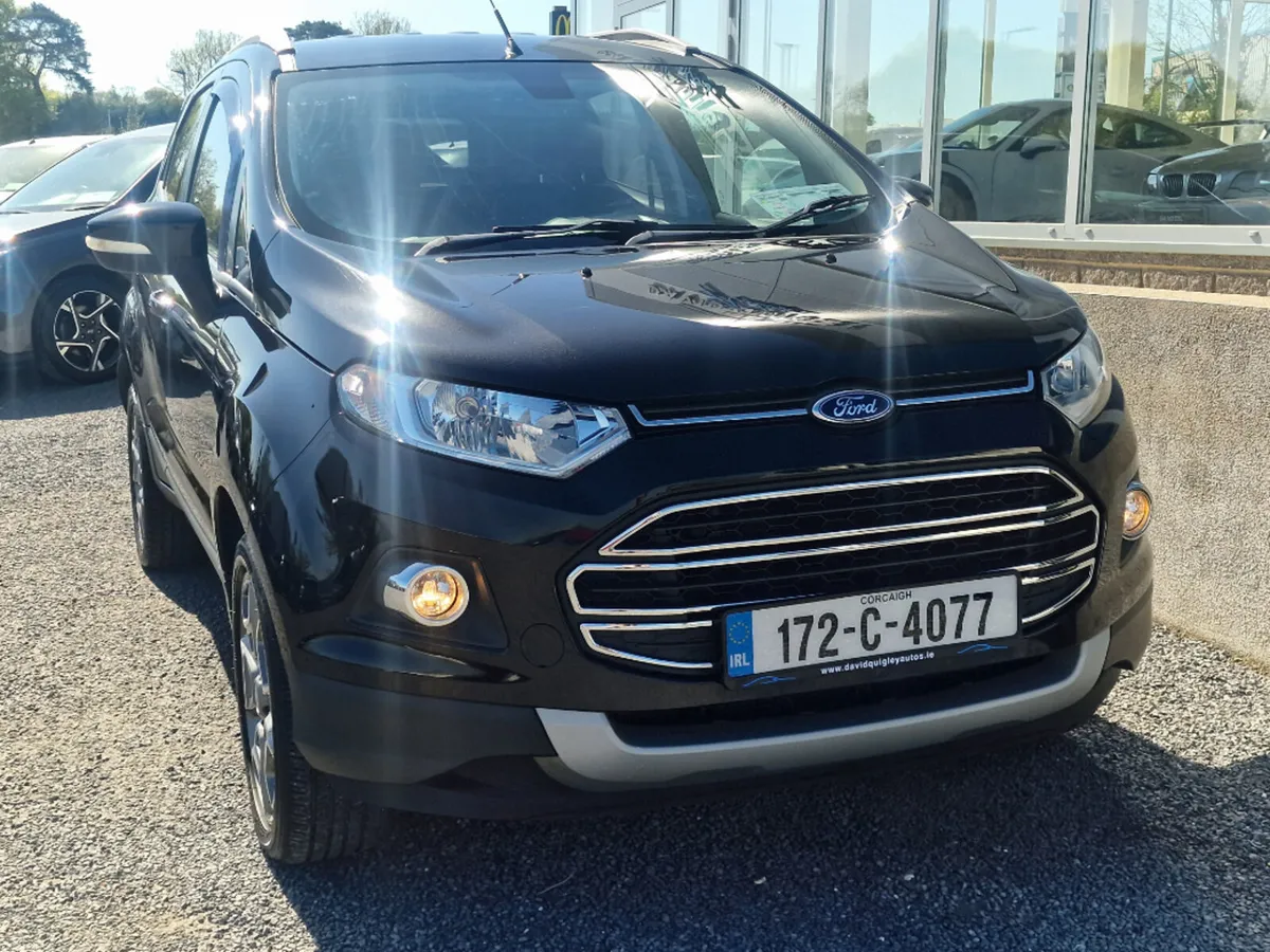 Ford EcoSport Titanium 1.5tdci 95PS M5 4DR - Image 2