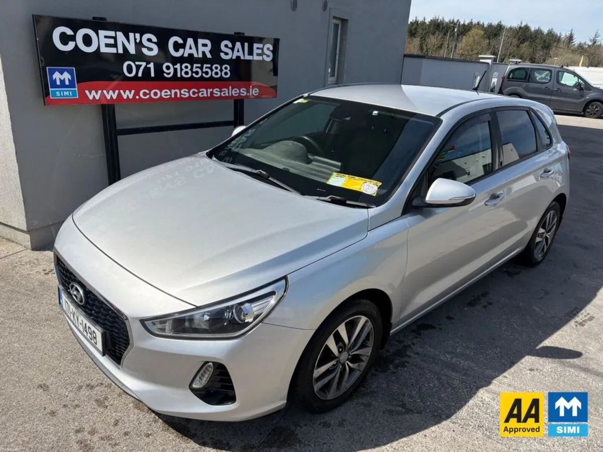 Hyundai i30 i 30 Deluxe 5DR - Image 1