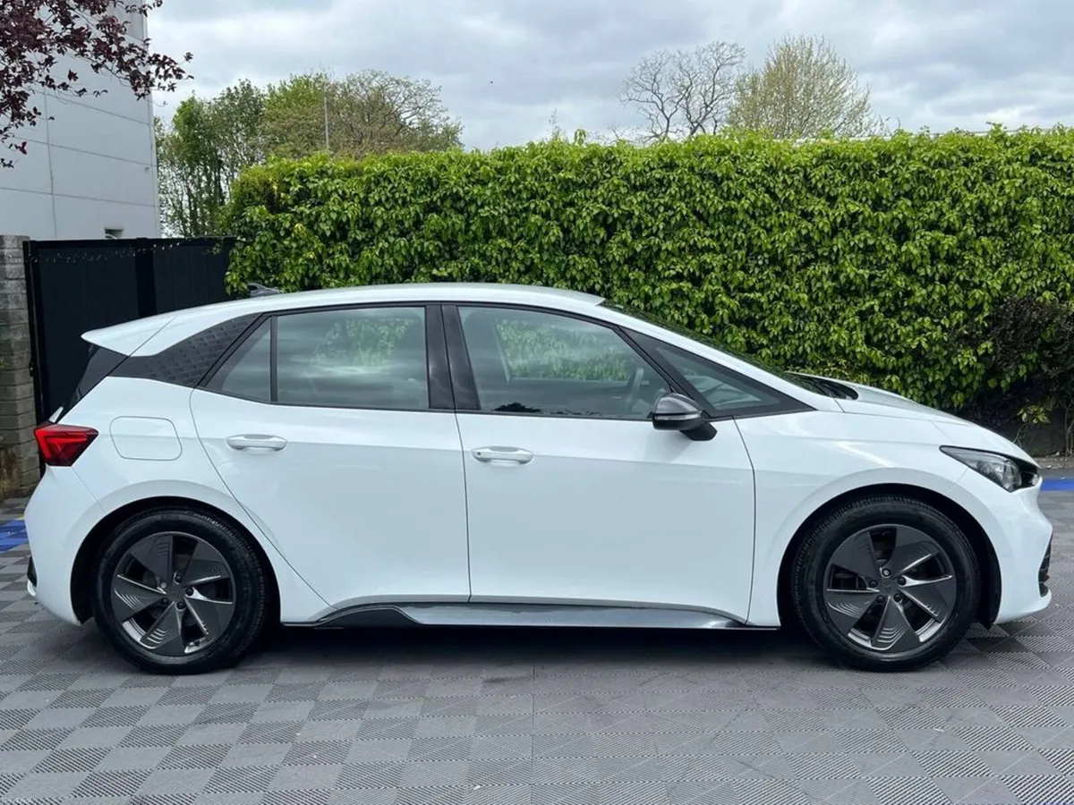 Cupra Born V1 EV 58 KWH // APPLE CARPLAY/ANDROID A - Image 2