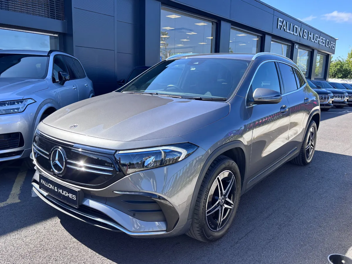 2024 MERCEDES-BENZ EQA 300 AMG LINE 4MATIC - Image 6