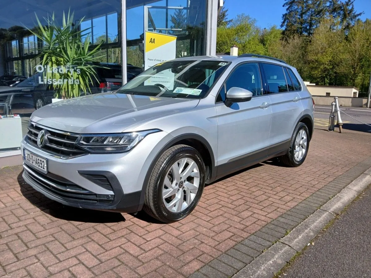 Volkswagen Tiguan 2.0 TDI 122HP Life, Reflex Silve - Image 2