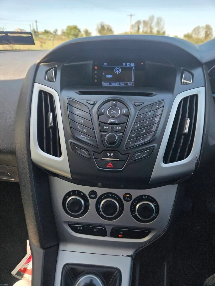 Ford Focus - Image 3