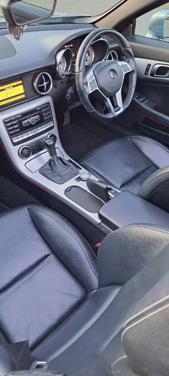 Mercedes-Benz SLK 2012 - Image 4