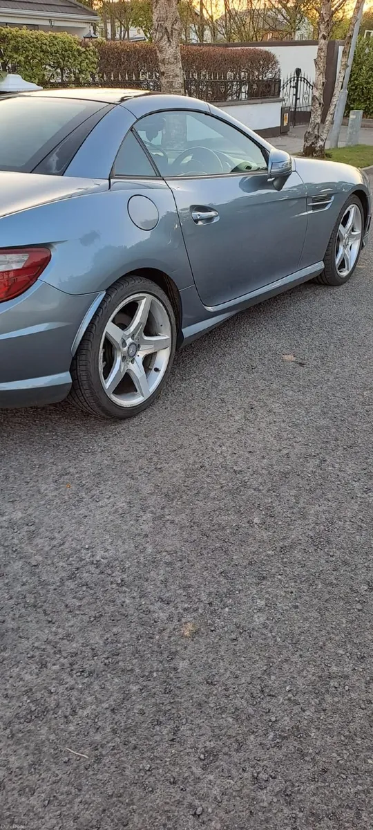 Mercedes-Benz SLK 2012 - Image 2