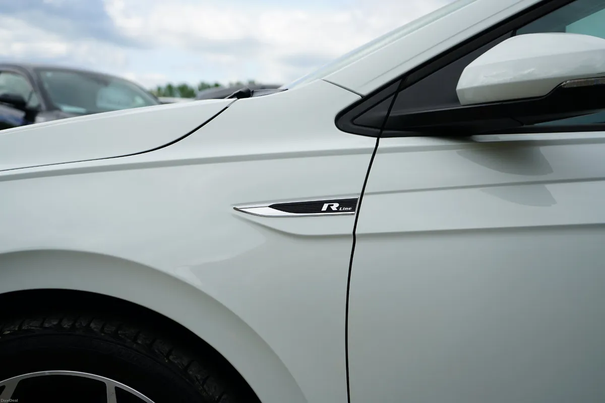 2019 VW Polo R-Line Automatic - Image 3