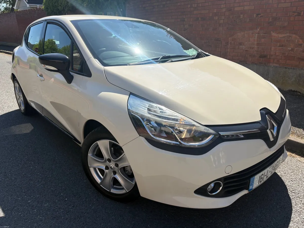 2016 Renault Clio IV DYNAMIQUE NAV 1.2 PETROL - Image 4