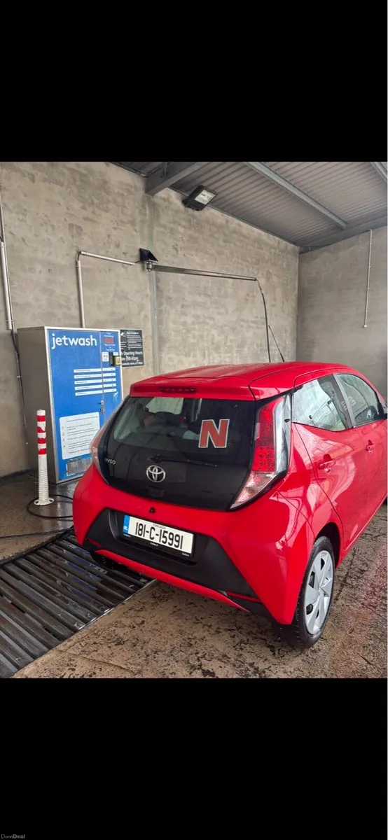 Toyota Aygo 2018 - Image 2